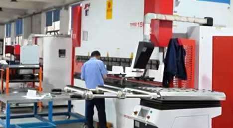 ��ݸ�ӽ𹤳�